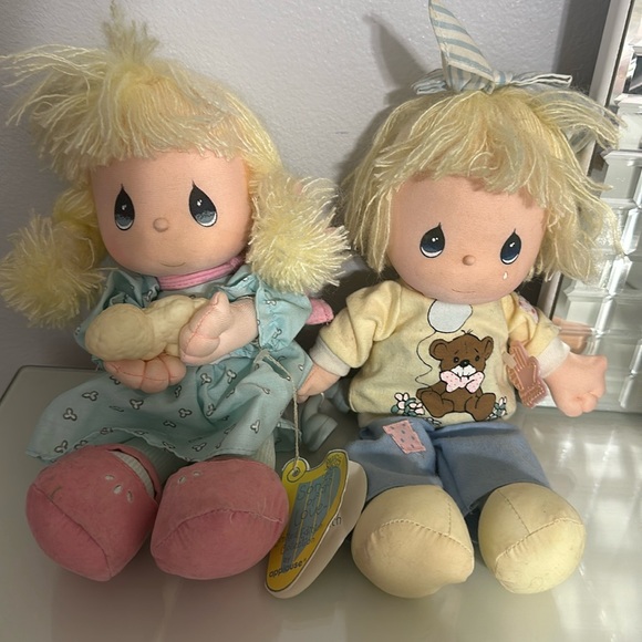 Vintage 1986 Precious MomentsFriendship Line & 1989...